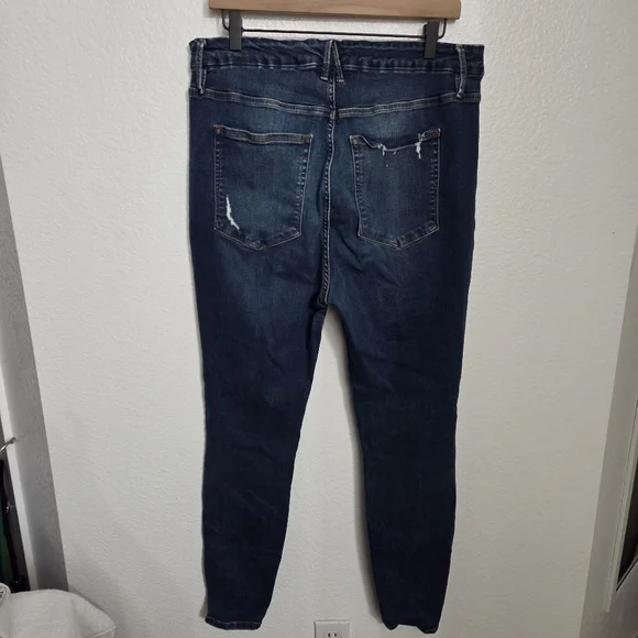 Good American Good Waist Skinny Jeans Women's Size 18 - Picture 2 of 9
